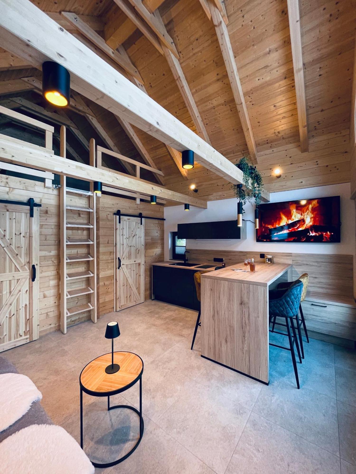 Radovna Chalet With Panoramic View Мойстрана Екстер'єр фото